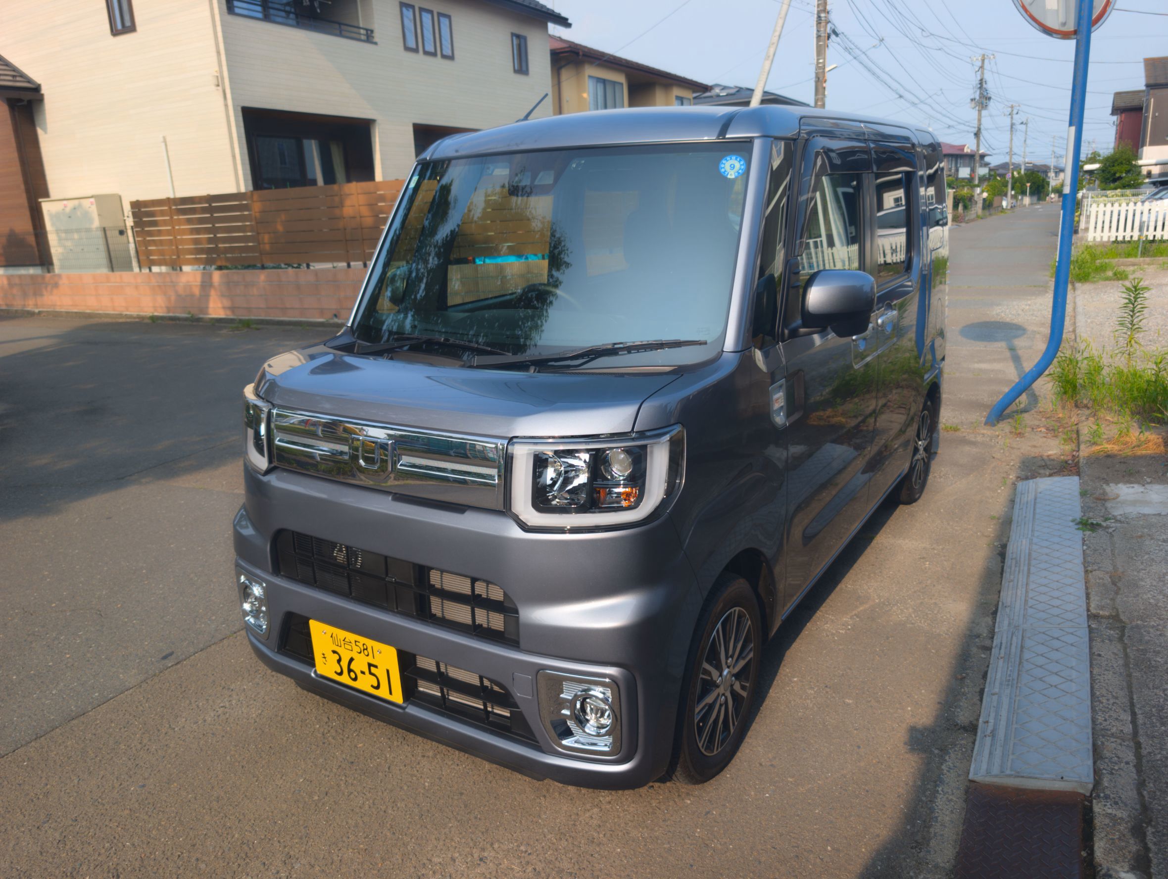 ダイハツ ウェイク